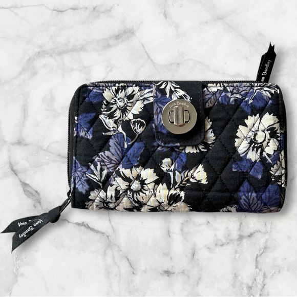 Vera Bradley Handbags - Vera Bradley RFID Protection Turn Lock Wallet in Frosted Floral.
